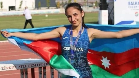 Gənc atlet rekorda imza atdı