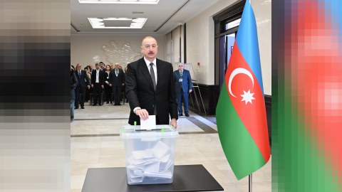 İlham Əliyev səs verdi