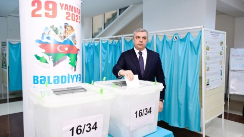 Prezidentinin Administrasiyasının rəhbəri səs verdi - FOTOLAR