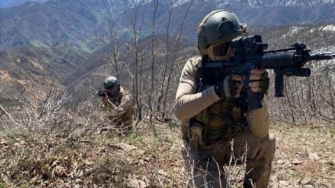 Türkiyə hərbçiləri 14 terrorçunu öldürüb