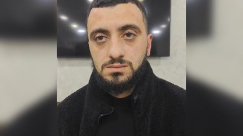 İnsanları ziyarətgahlara aparacağı adı ilə aldadıb, pullarını aldı