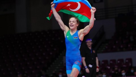 Mariya Stadnik karyerasını başa vurdu