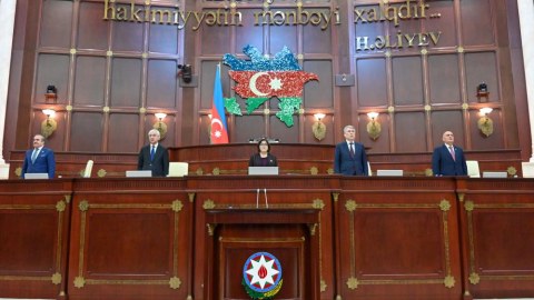 Parlamentin bugünkü iclasından FOTOLAR