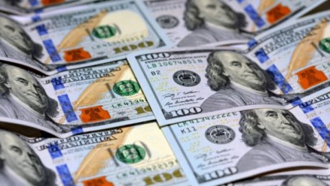 Mərkəzi Bankın valyuta ehtiyatları 6 % AZALIB
