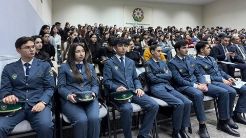 Gömrük Komitəsində yenidən maaş&nbsp;problemi - Tələbələrin təqaüdü verilmir