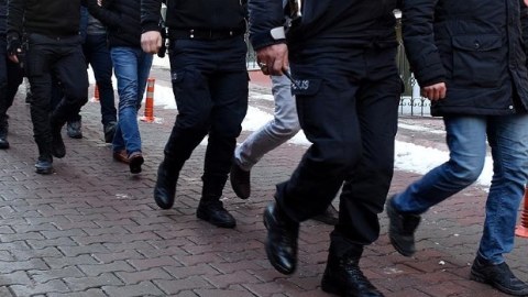 Axtarışda olan 74 nəfər saxlanıldı