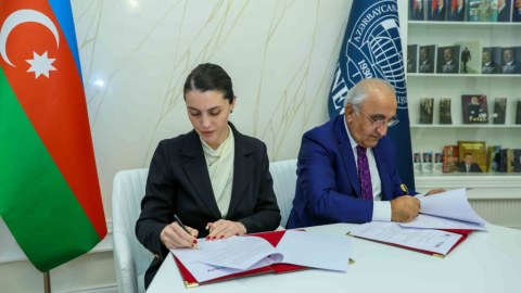 UNEC ilə “AWE Consulting” şirkəti arasında memorandum imzalanıb