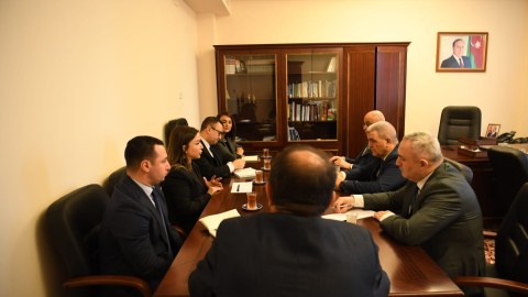 İctimai birliklərlə iş sahəsində yeni çağırışlar müzakirə olundu