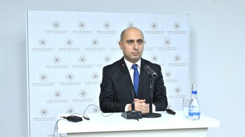 Həmin məzunlara diplomların verilməmə səbəbi&nbsp;AÇIQLANDI