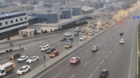 Bakının tıxaclı YOLLARI