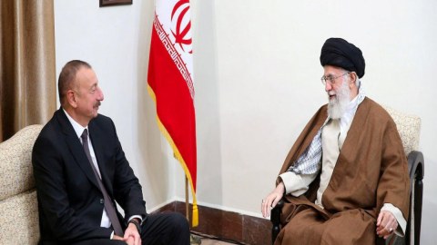 İlham Əliyev Xameneyini təbrik etdi