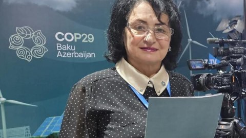 Ağ Kremldən Qırmızı Kremlə qədər...&nbsp;