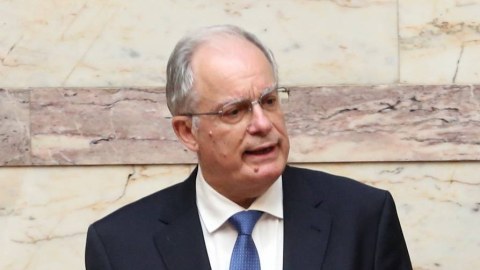 Yunanıstanda yeni prezident seçildi