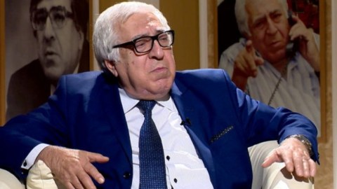 "Anar müəllimdən xahiş edir ki, zəng elə, uşağı çıxarmasınlar"