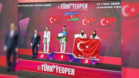 Gənc taekvondoçu Türkiyədə qızıl medal qazandı&nbsp;