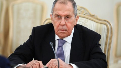 Səfirliklər bərpa olunur