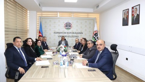 Azərbaycanda 9 vəkil CƏZALANDIRILDI