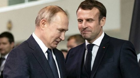 Putinlə danışmağa hazıram! - Makron