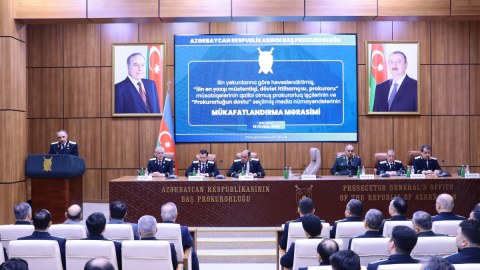 “İlin ən yaxşı prokuroru” mükafatı təqdim olundu - FOTO