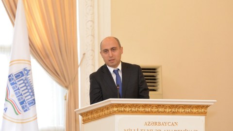 Bu sistem bütün təhsil müəssislərində tətbiq edilməlidir - Emin Əmrullayev