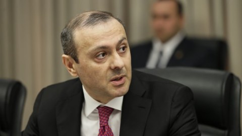 Qriqoryan Ermənistanın yeni milli təhlükəsizlik strategiyasından danışdı