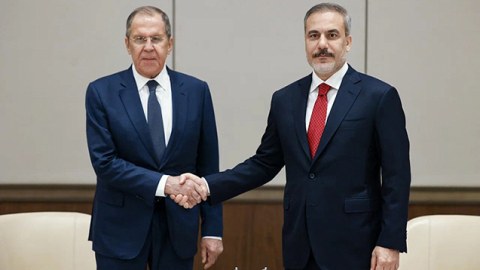 Lavrov Fidanla bir araya gəldi