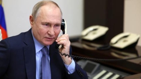 Putin ona zəng edib təşəkkür etdi