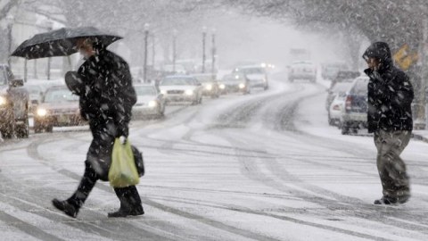 Yenə qar yağacaq, yollar buz bağlayacaq - Günün havası