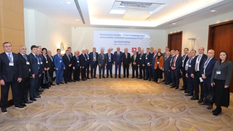 Bakıda iqtidar-müxalifət görüşü keçirilib