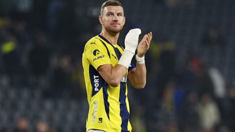 "Fənərbağça"dan 38 yaşlı futbolçuya yeni təklif&nbsp;