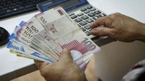 Azərbaycanda onlara 10 min manat veriləcək