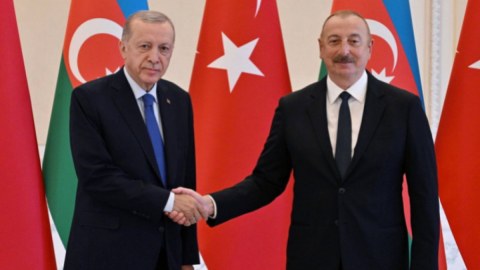 İlham Əliyev Ərdoğanı təbrik etdi