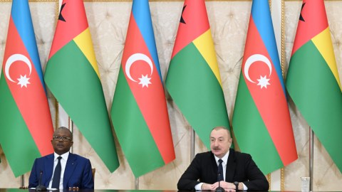 Liderlər mətbuata bəyanatlarla çıxış ediblər - FOTOLAR