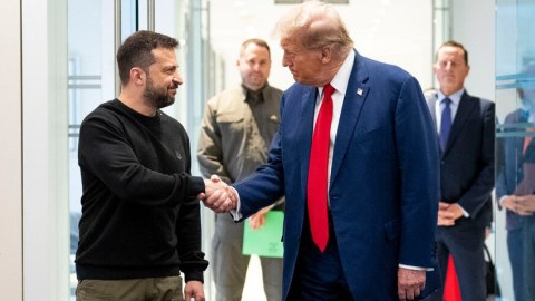 Tramp sözünü geri götürdü: "... bunu mən demişəm?"