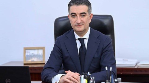 Agentlik sədri özünə müşavir təyin etdi