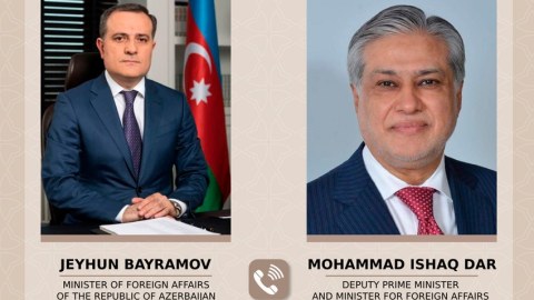 Ceyhun Bayramov Pakistan naziri ilə danışıqlar apardı