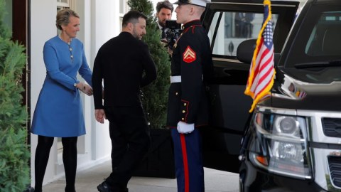 Zelenski Amerikaya TƏŞƏKKÜR ETDİ