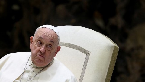 Roma Papasının vəziyyəti SABİTDİR