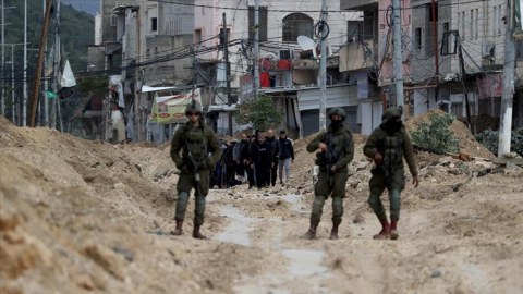 İsrail Qəzzaya humanitar yardımların buraxılmasını DAYANDIRDI