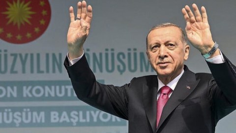Ərdoğan növbəti dəfə prezidentliyə namizəd OLA BİLƏR