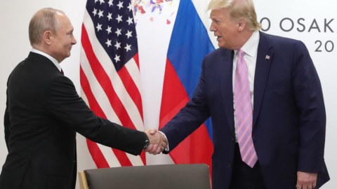 Biz Putindən deyil, miqrantlardan narahat olmalıyıq - Tramp