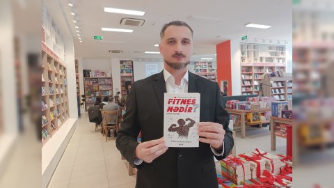 Azərbaycanın ilk fitnes kitabı təqdim edildi - FOTOLAR