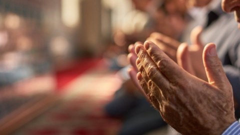 Azərbaycanda din xadimlərinə yeni QADAĞA