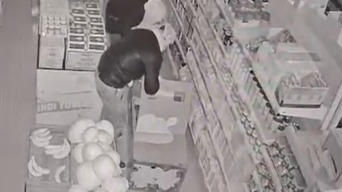 Bakıda 50 min manatlıq oğurluq - ANBAAN GÖRÜNTÜLƏR