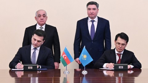 Azərbaycanla Qazaxıstan arasında mühüm sənəd imzalandı
