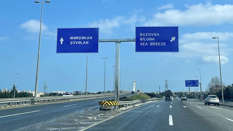 Yol nişanlarında Nardaran adı “Sea Breeze”ə dəyişdirilib - Səbəb AÇIQLANDI