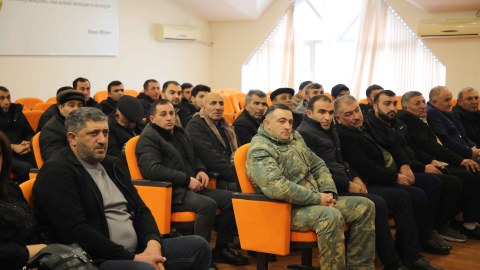 Keçmiş məcburi köçkünlər maarifləndirilib - FOTO