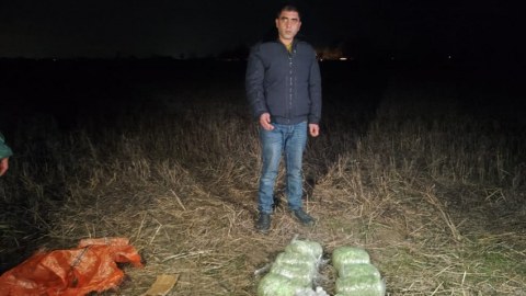 İrandan Azərbaycana 22 kiloqram narkotik keçirilməsinin qarşısı alındı