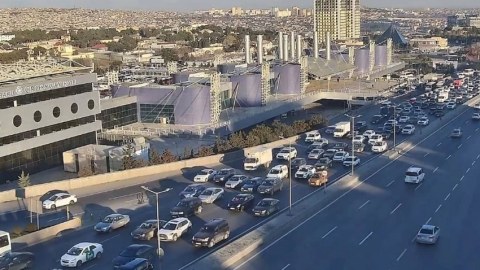 Hazırda tıxac olan yolların SİYAHISI