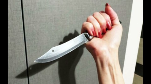 33 yaşlı kişi sevgilisi tərəfindən bıçaqlandı